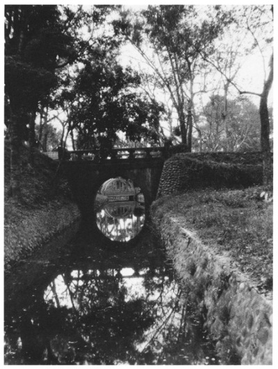 1-3嘉義公園老照片�的溪與橋(資料來源：《嘉義寫真》第一輯)